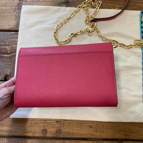 Tory Burch Robinson Chain Crossbody Wallet Pink - Picture 7 of 8